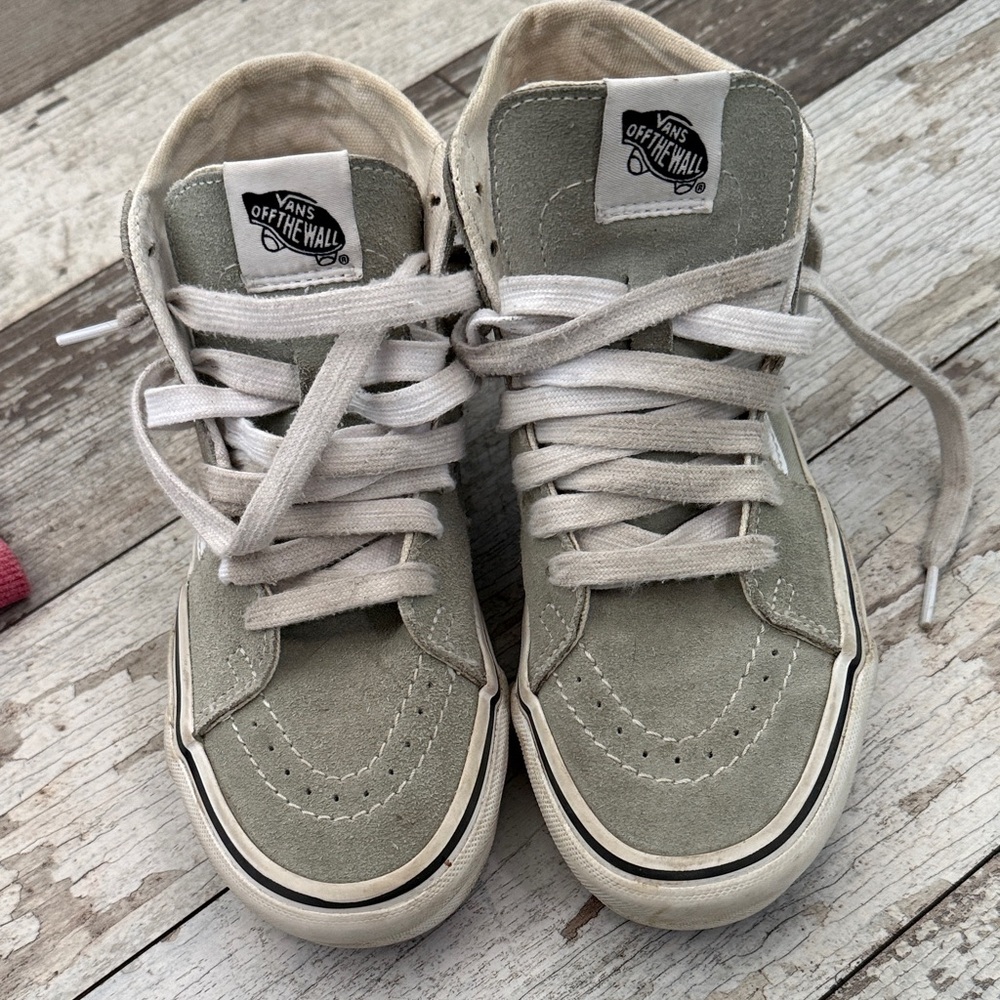 Vans High-Top Sneakers in Light Gray and White size 6 Women’s